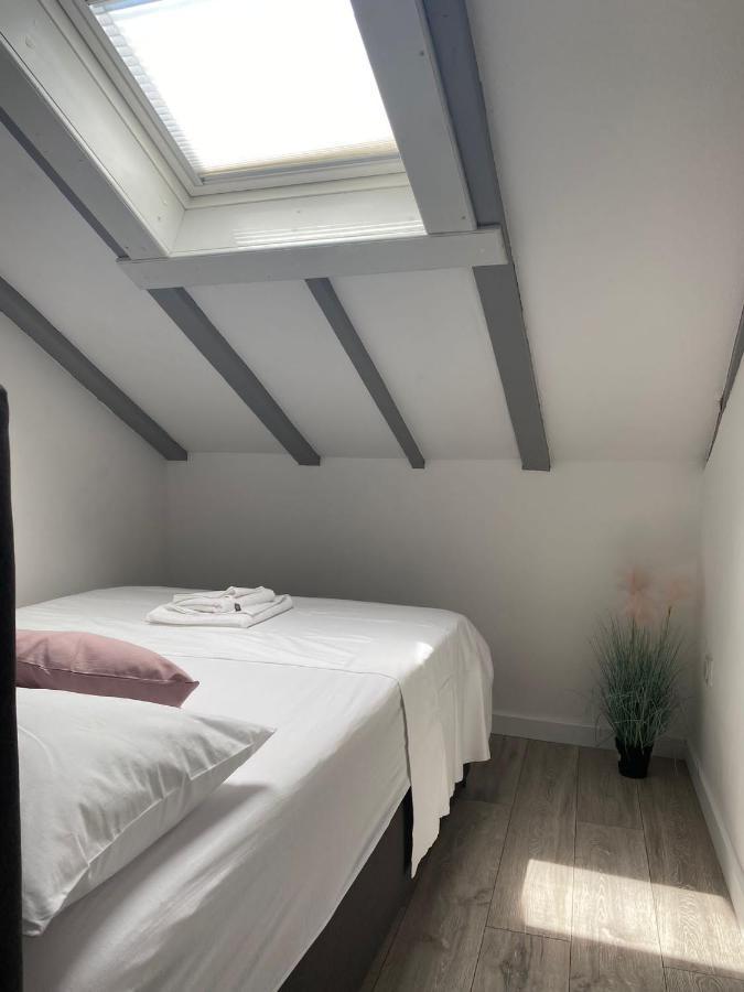 Apartment City Vibe, Great Location! Σίμπενικ Εξωτερικό φωτογραφία