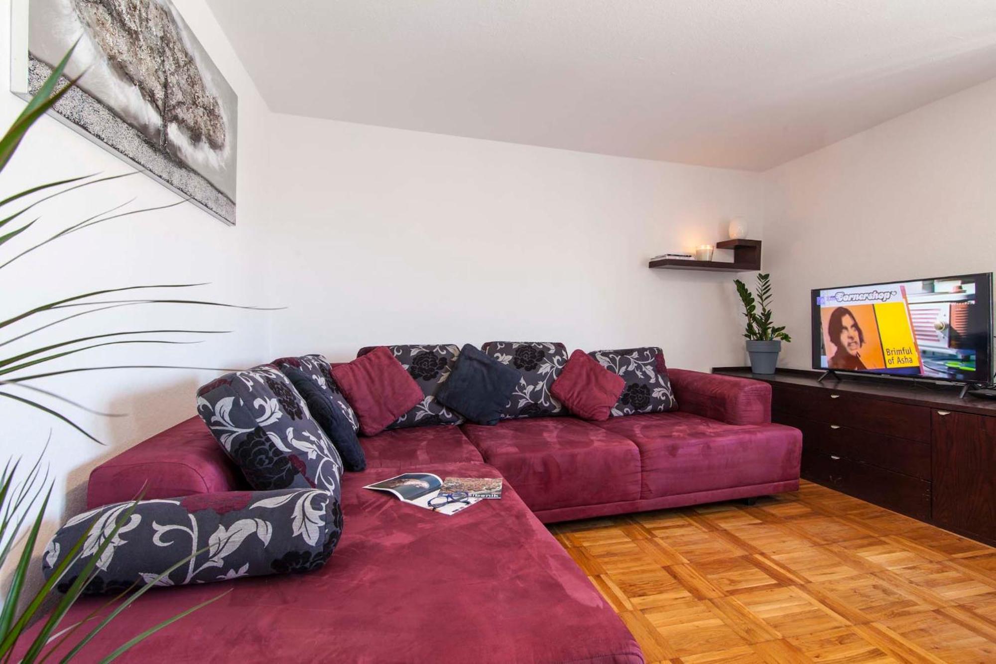 Apartment City Vibe, Great Location! Σίμπενικ Εξωτερικό φωτογραφία